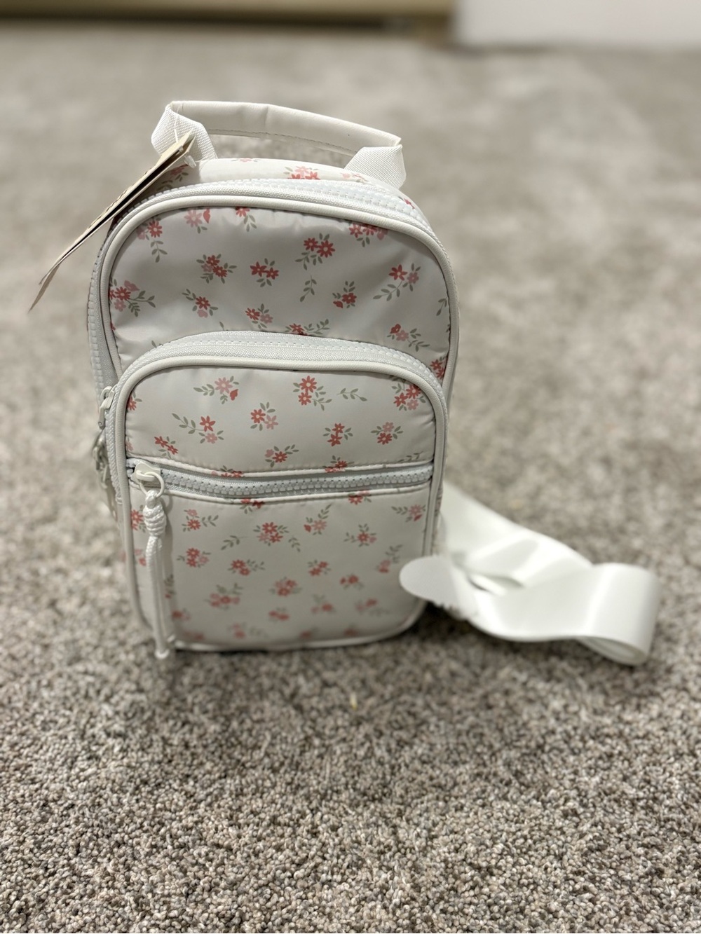 No Boundaries Brand New White Floral Mini Crossbody Bag